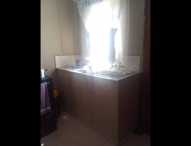 2 BEDROOM HOUSE FOR SALE IN PALM SPRINGS